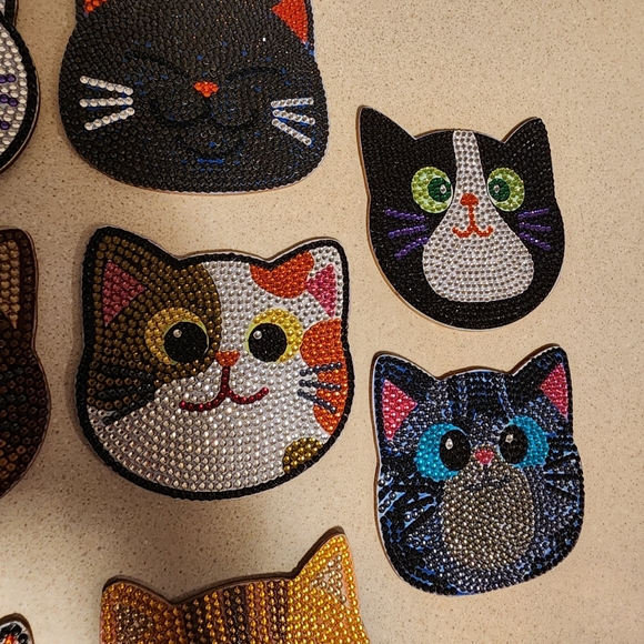 Colorful Cat Face Coasters - Picture 4 of 5